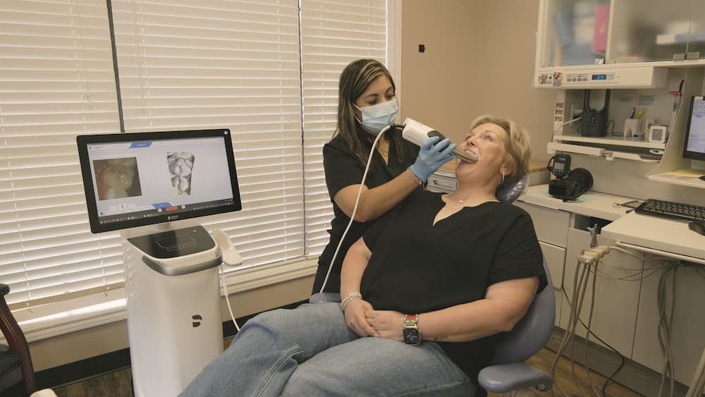 Brenham Dental Center Crown Scan